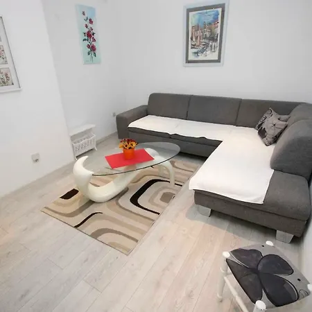 Apartment Ivona & Ivo Makarska