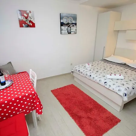 Apartman Ivona & Ivo *